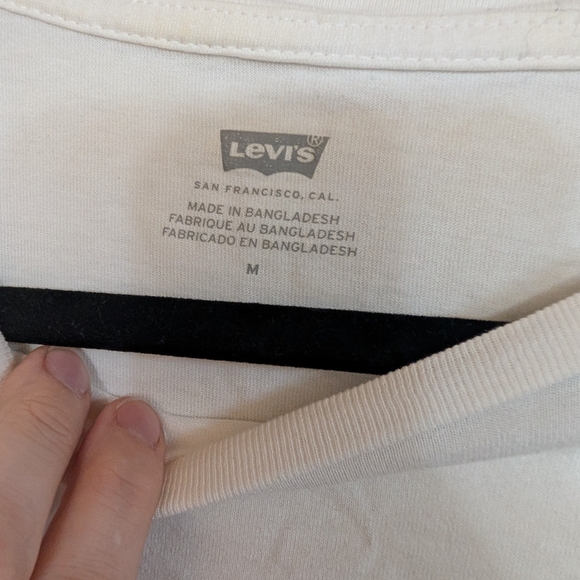 Levi's T-shirt with Graphic M (T13) - Picture 3 of 7